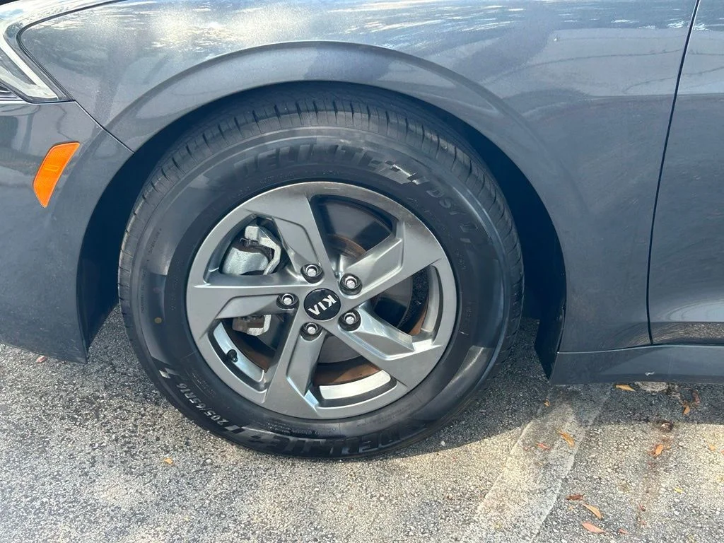 Certified Used 2021 Gray Kia LXS image 24