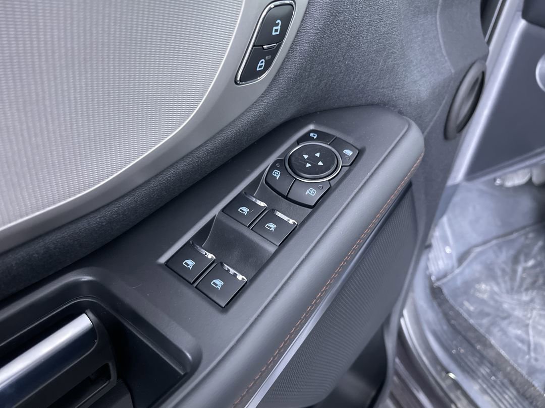 New 2025 Dark Matter Gray Metallic Ford Active image 14