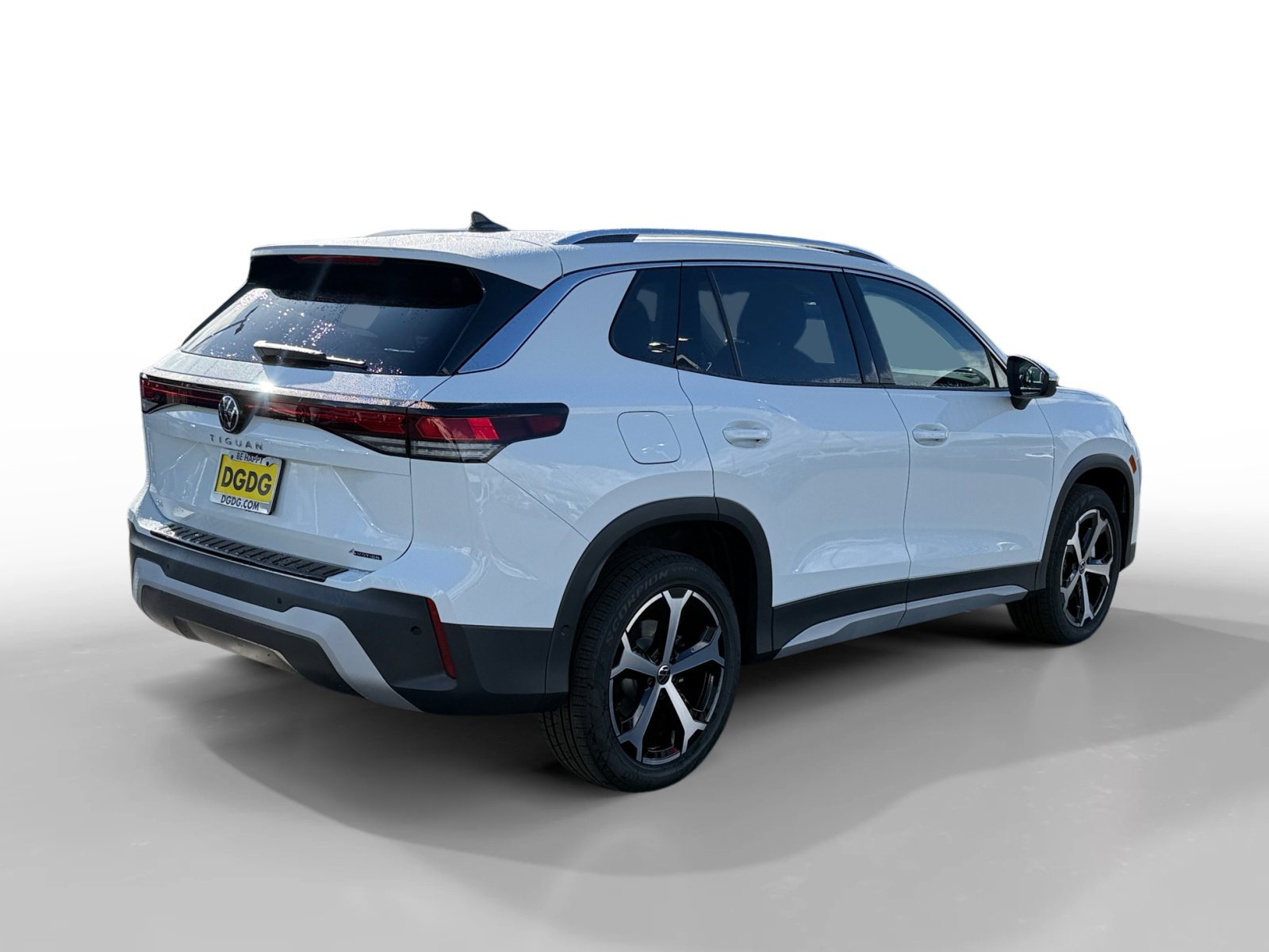 New 2026 Pure White Volkswagen SE image 5