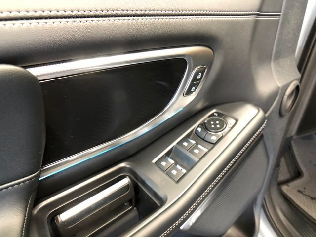New 2026 Glacier Gray Metallic Tri-Coat Ford MAX Platinum® image 12