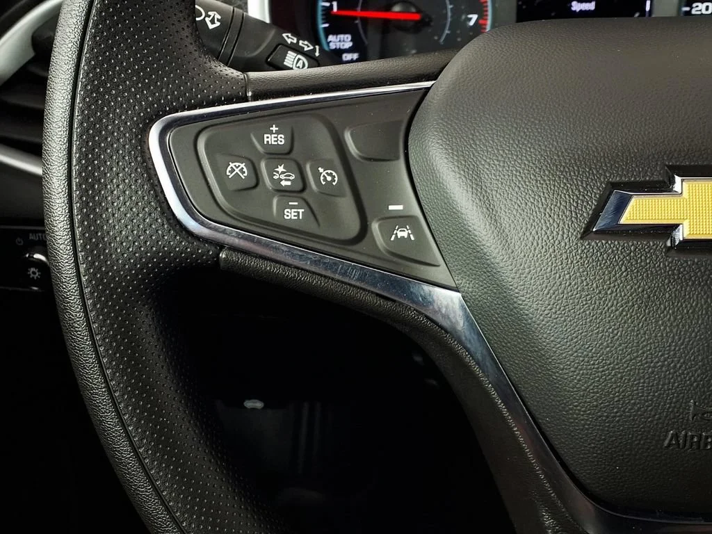 Used 2024 Summit White Chevrolet FL image 18