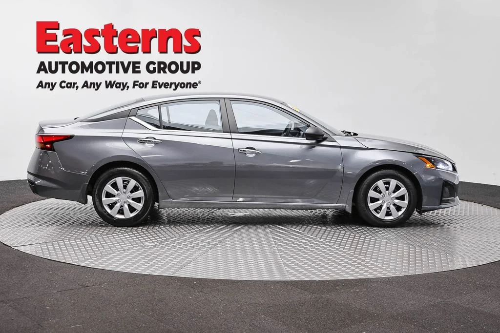 Used 2024 Gray Nissan 2.5 S image 4