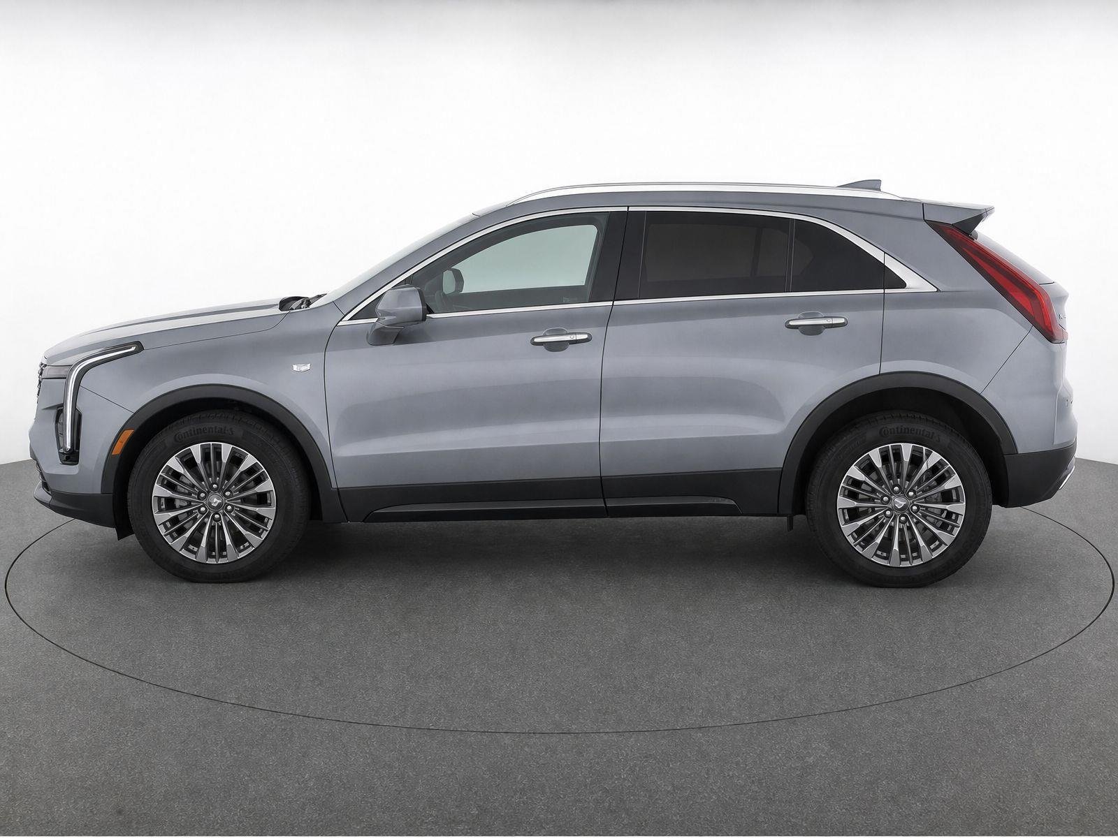 Used 2025 Argent Silver Metallic Cadillac FWD Premium Luxury image 6