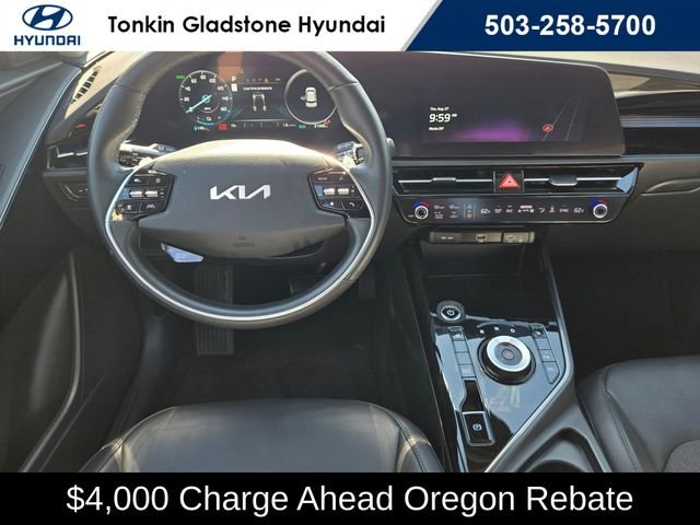Used 2023 Cityscape Green Kia Wind image 18