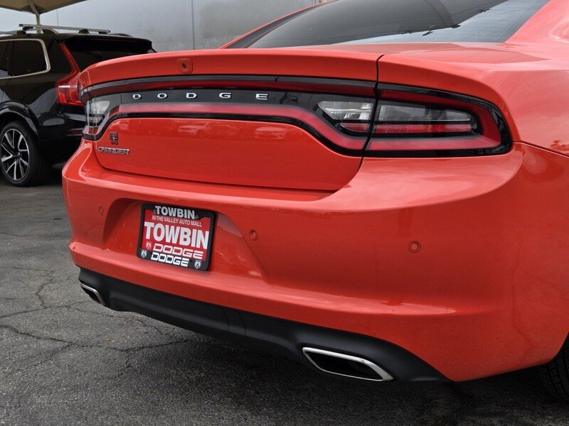 Used 2022 Orange Dodge SXT image 6