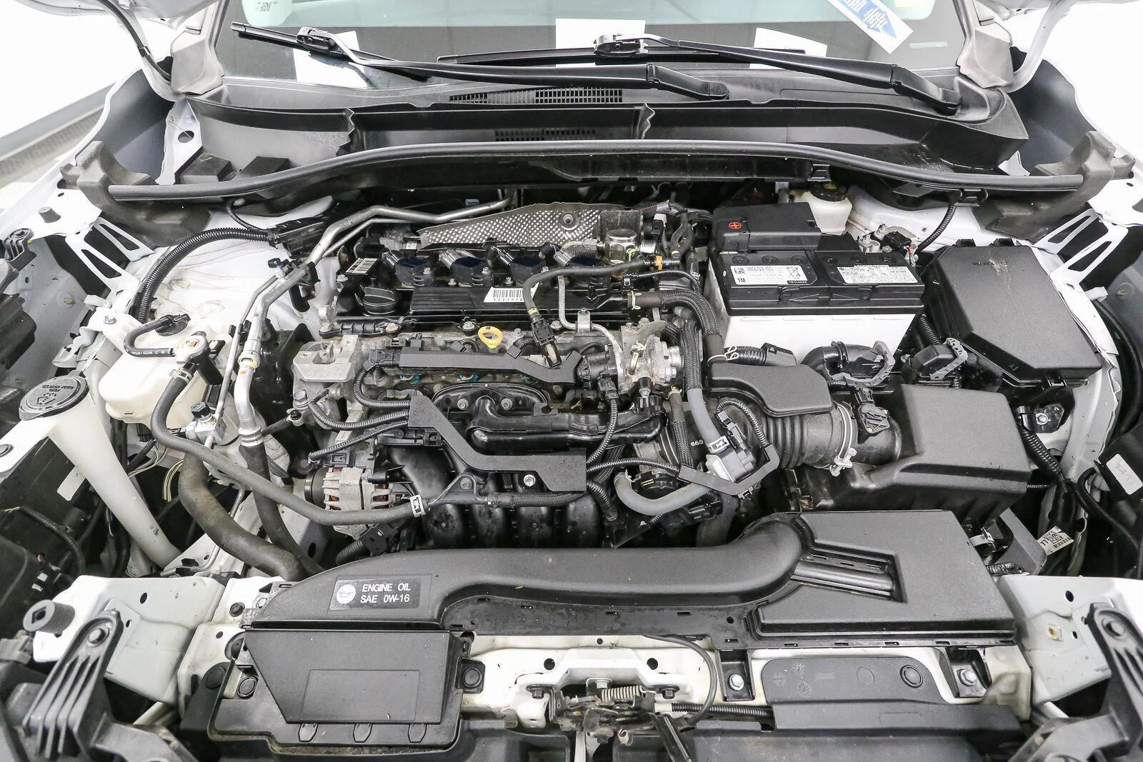 Used 2022 Wind Chill Pearl Toyota LE image 14