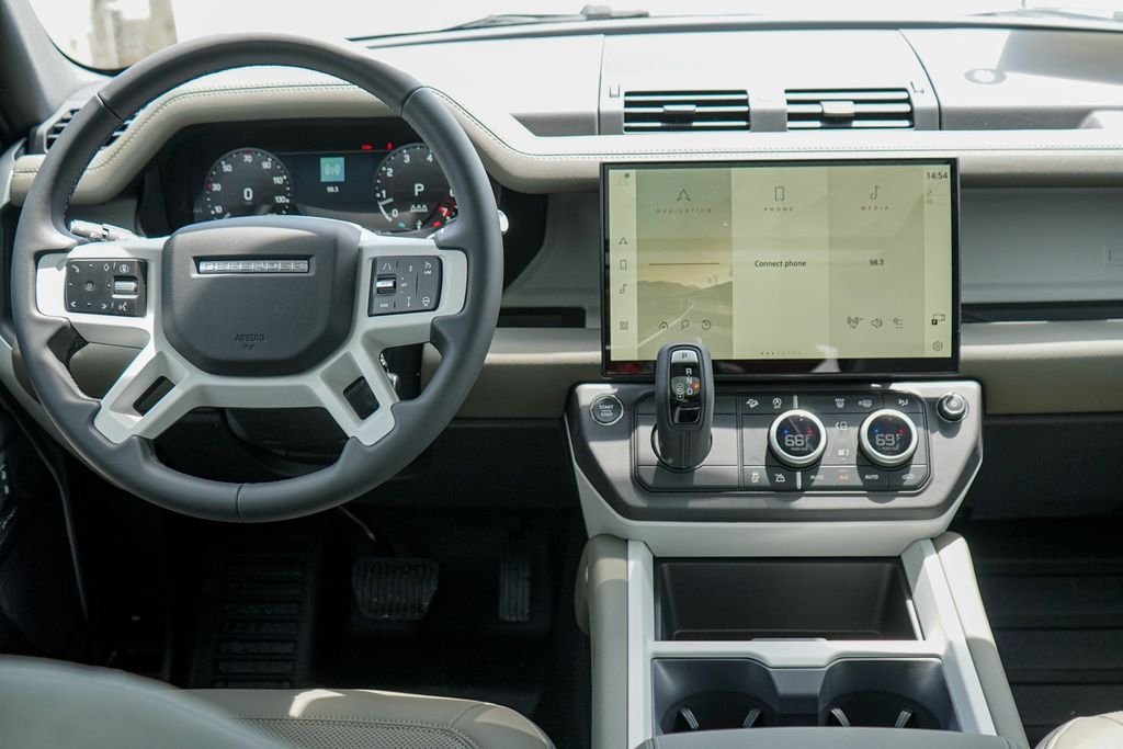 New 2026 Borasco Grey Metallic Land Rover S image 26