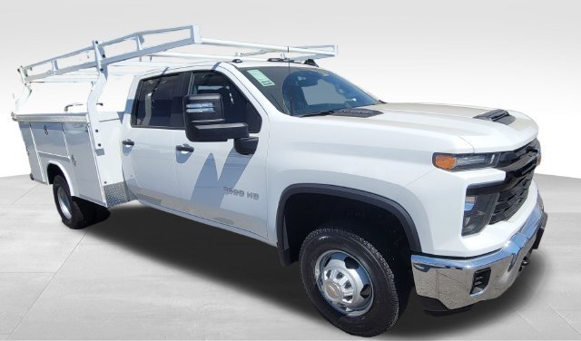 2025 Chevrolet Silverado 3500 HD Chassis Cab Work Truck