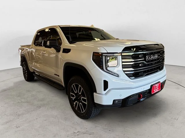 New 2026 White GMC AT4 image 8