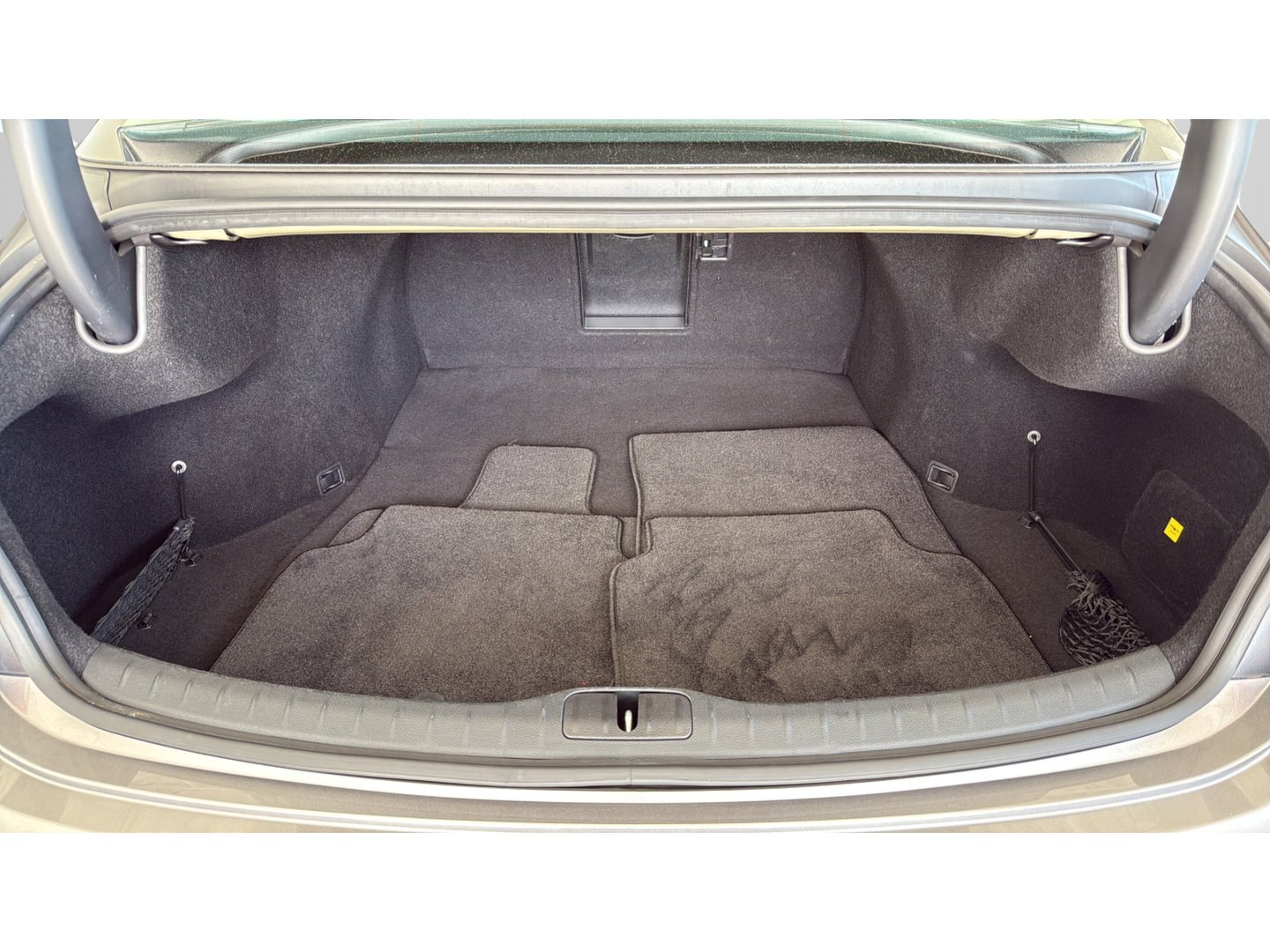Used 2023 Savile Silver Genesis 2.5T image 9