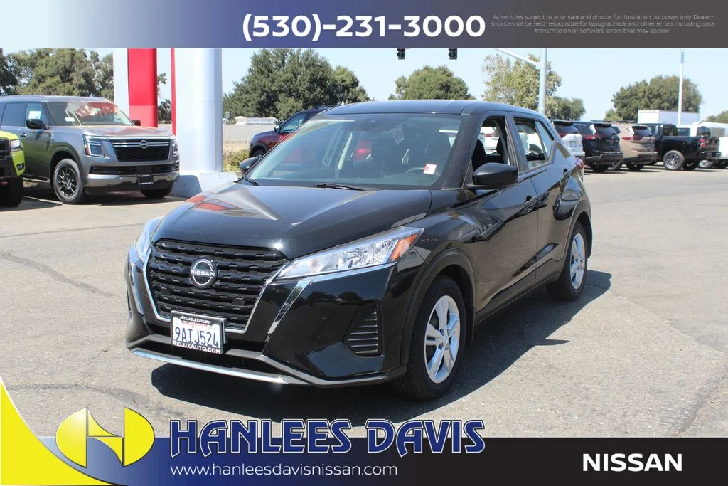 Used 2022 Black Nissan S image 3