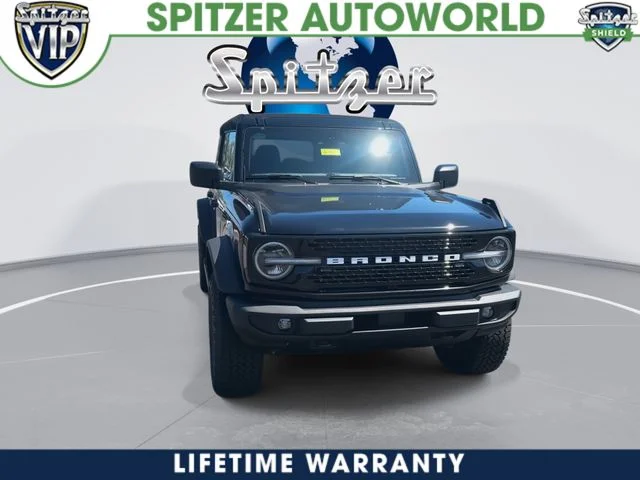 New 2026 Shadow Black Ford Outer Banks® image 34