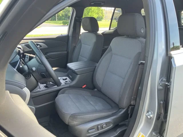 2023 Chevrolet Traverse 1LT - Photo 18