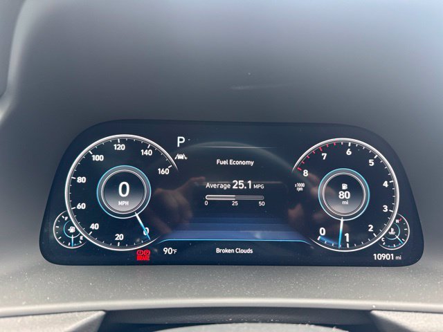 Used 2023 Red Hyundai SEL Plus image 6