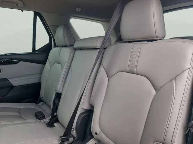 Used 2023 White Honda EX-L 8 Passenger image 7