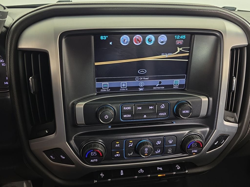 Used 2018 White GMC SLT image 16