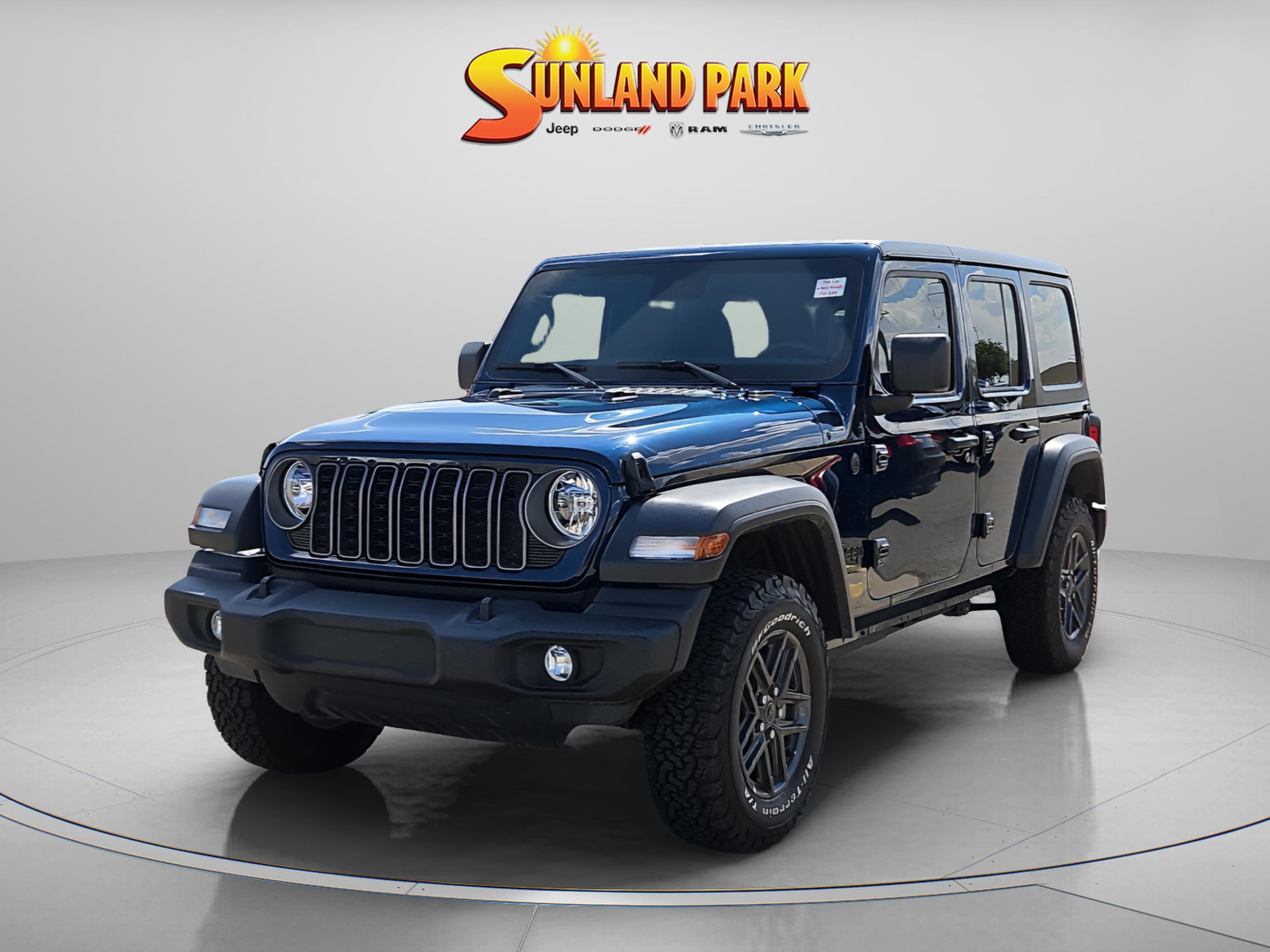 Used 2025 Fathom Blue Pearlcoat Jeep Sport S image 2