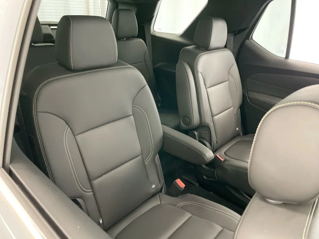 Used 2023 Sterling Gray Metallic Chevrolet LT Leather image 28