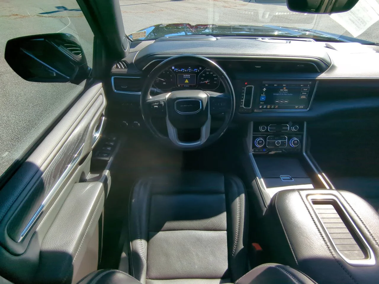 2021 GMC Yukon Denali - Photo 50
