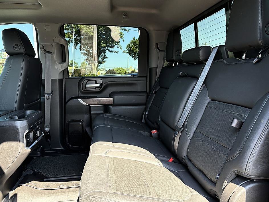 Used 2021 Ebony Twilight Metallic GMC Denali image 9