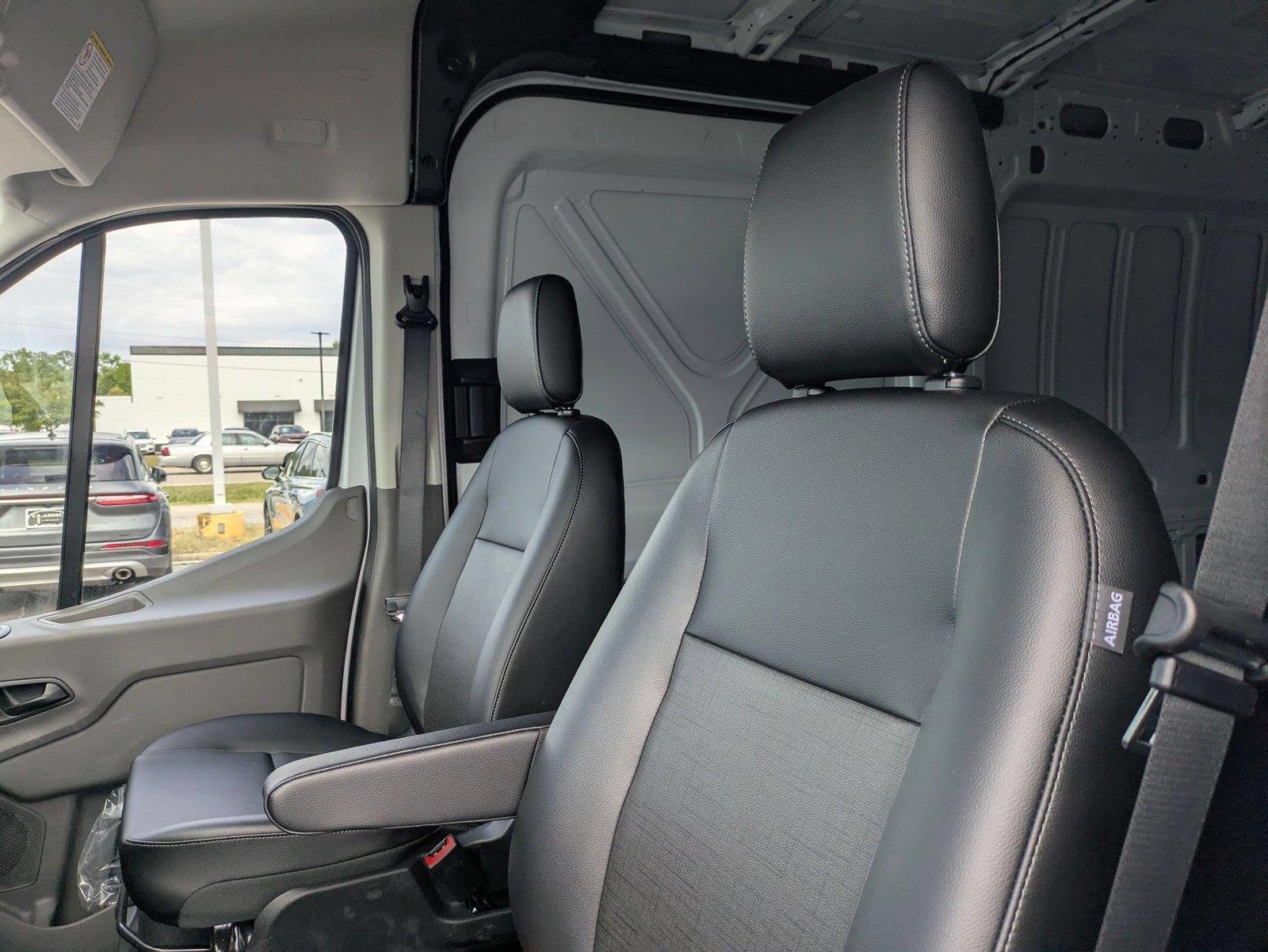 New 2026 Oxford White Ford Cargo Van image 14