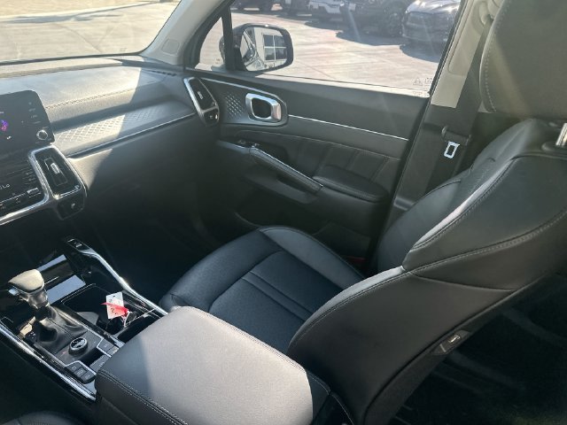 Certified Used 2023 Wolf Gray Kia SX image 25