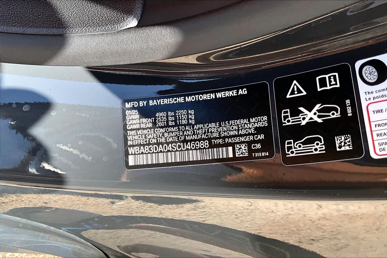 Certified Used 2025 Dravit Grey Metallic BMW M440i xDrive image 31