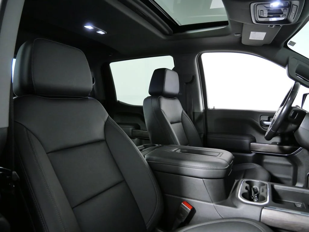 Used 2021 Red Chevrolet LTZ image 8