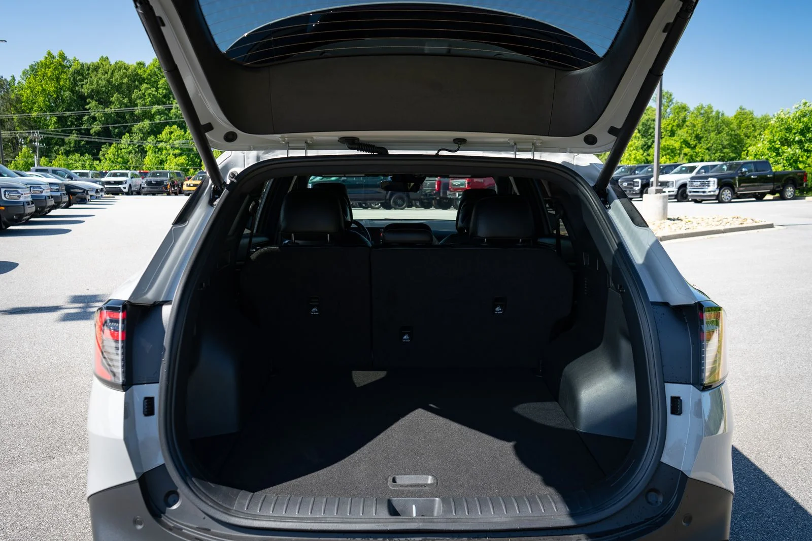 Used 2026 Gray Kia X-Line image 9