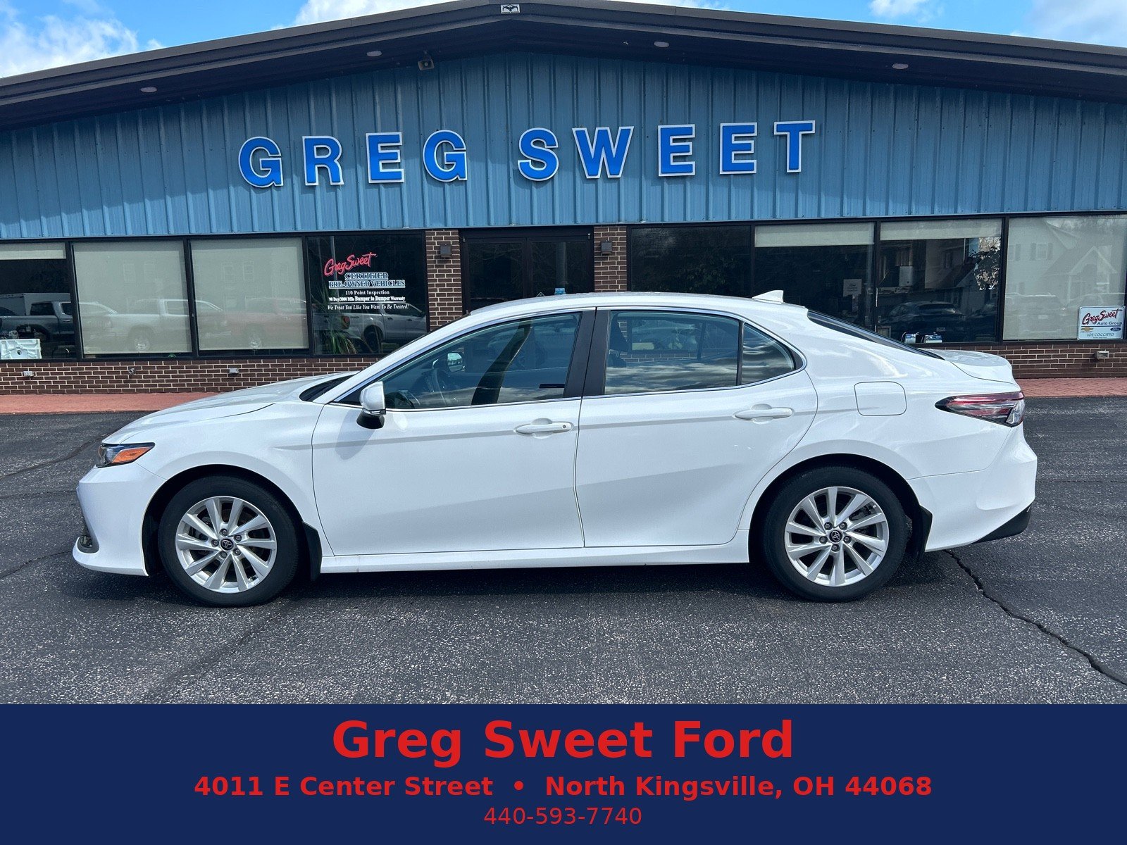 2024 Toyota Camry LE