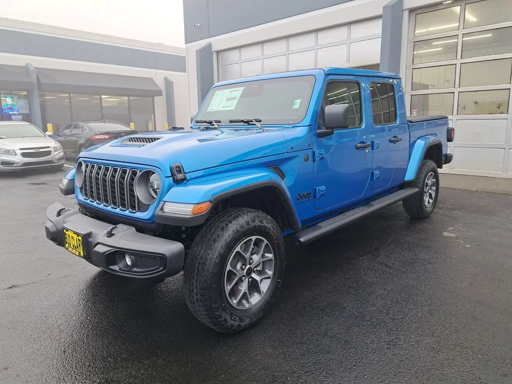 2026 Jeep Gladiator Sport S Auto's photo