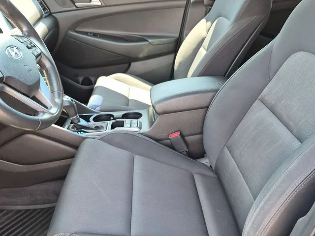 Used 2018 Black Hyundai Sport image 14