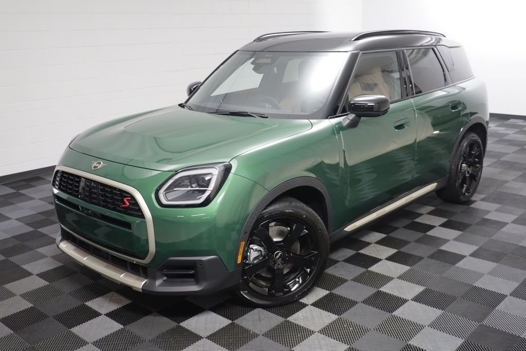 New 2027 British Racing Green MINI Iconic image 2