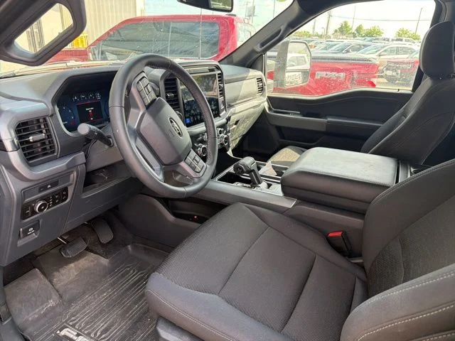 Used 2025 Black Ford XLT image 8