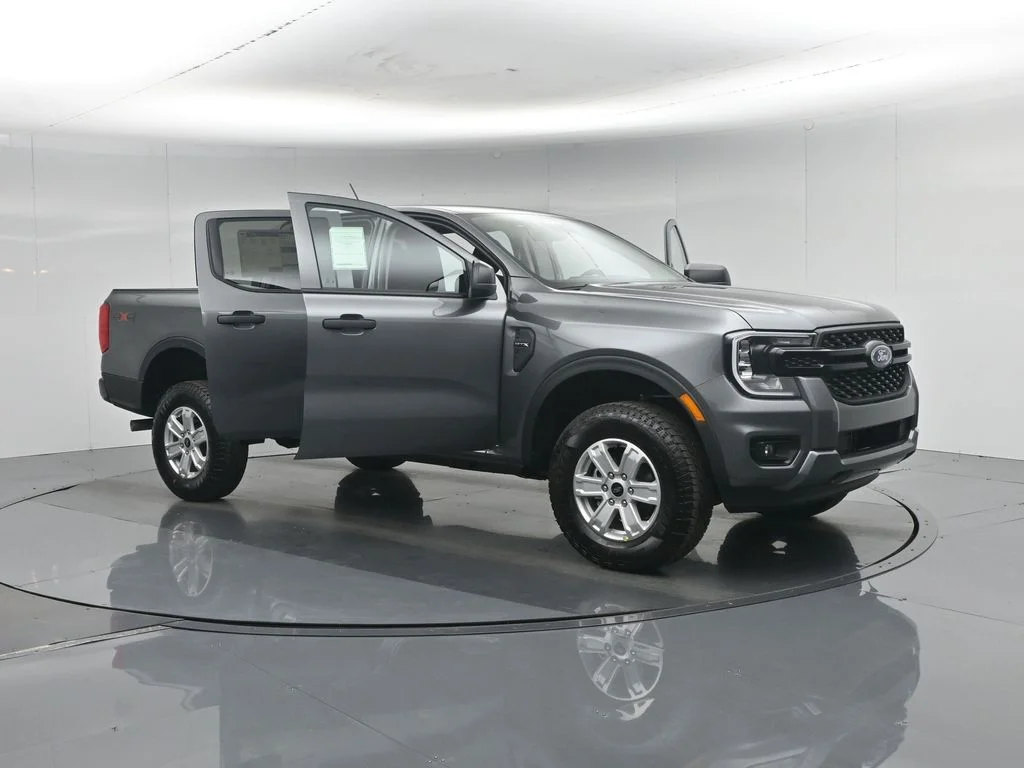 New 2026 Gray Ford XL image 27