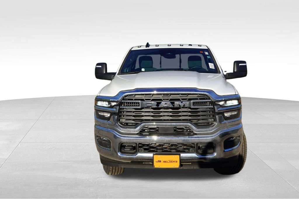 New 2026 Bright White Clear-Coat Exterior Paint RAM Tradesman image 8