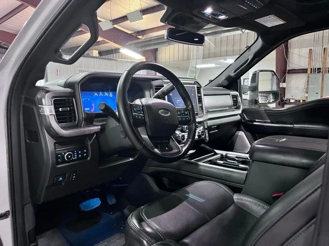 Used 2025 White Ford Platinum image 7