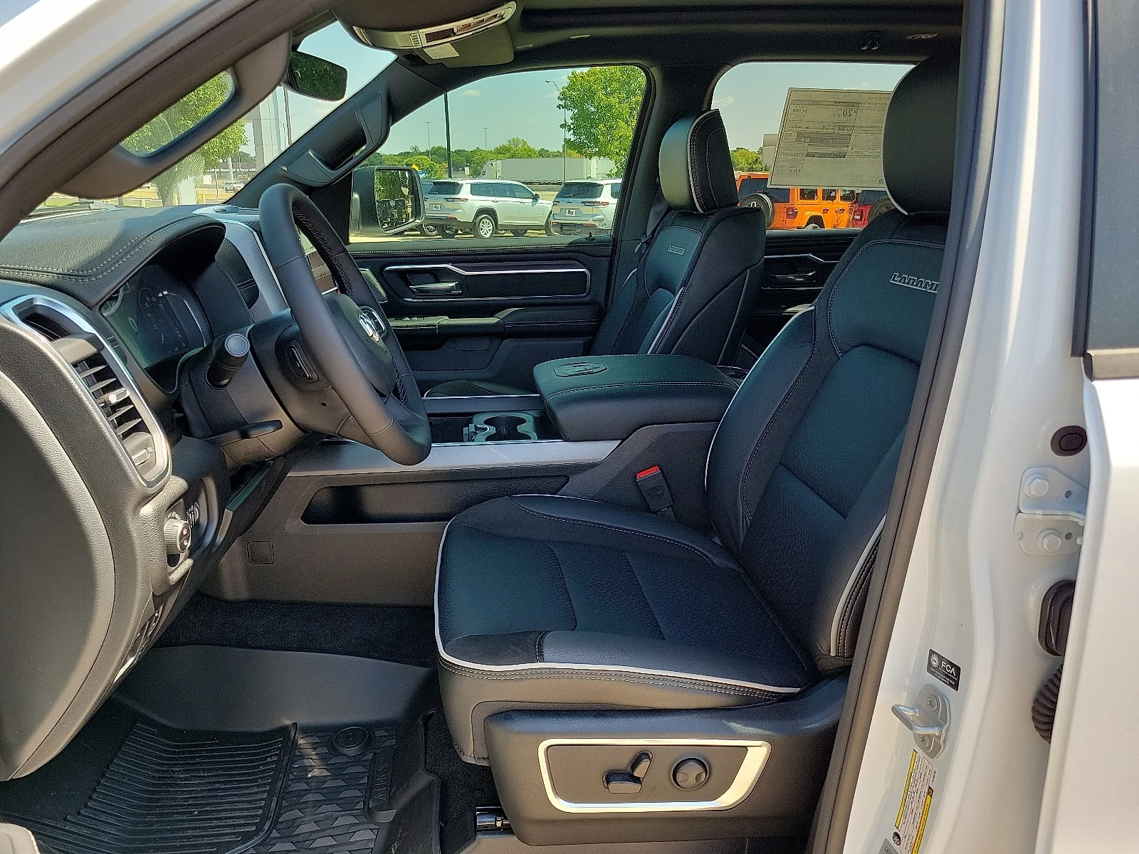 New 2026 PW7 Bright Whit Ram LARAMIE CREW CAB 4X4 5
