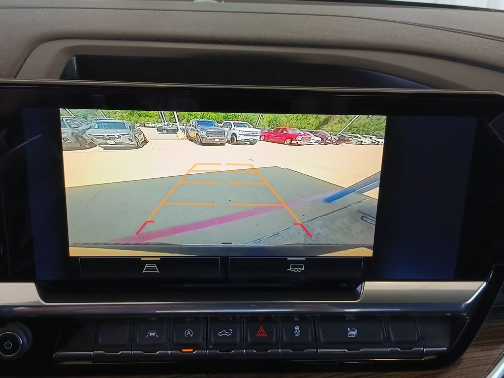 Used 2022 Black Chevrolet LT image 15