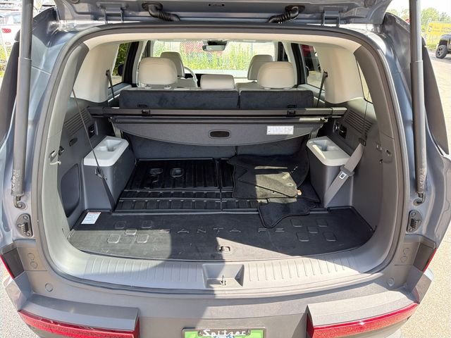 Used 2025 Gray Hyundai SEL image 21