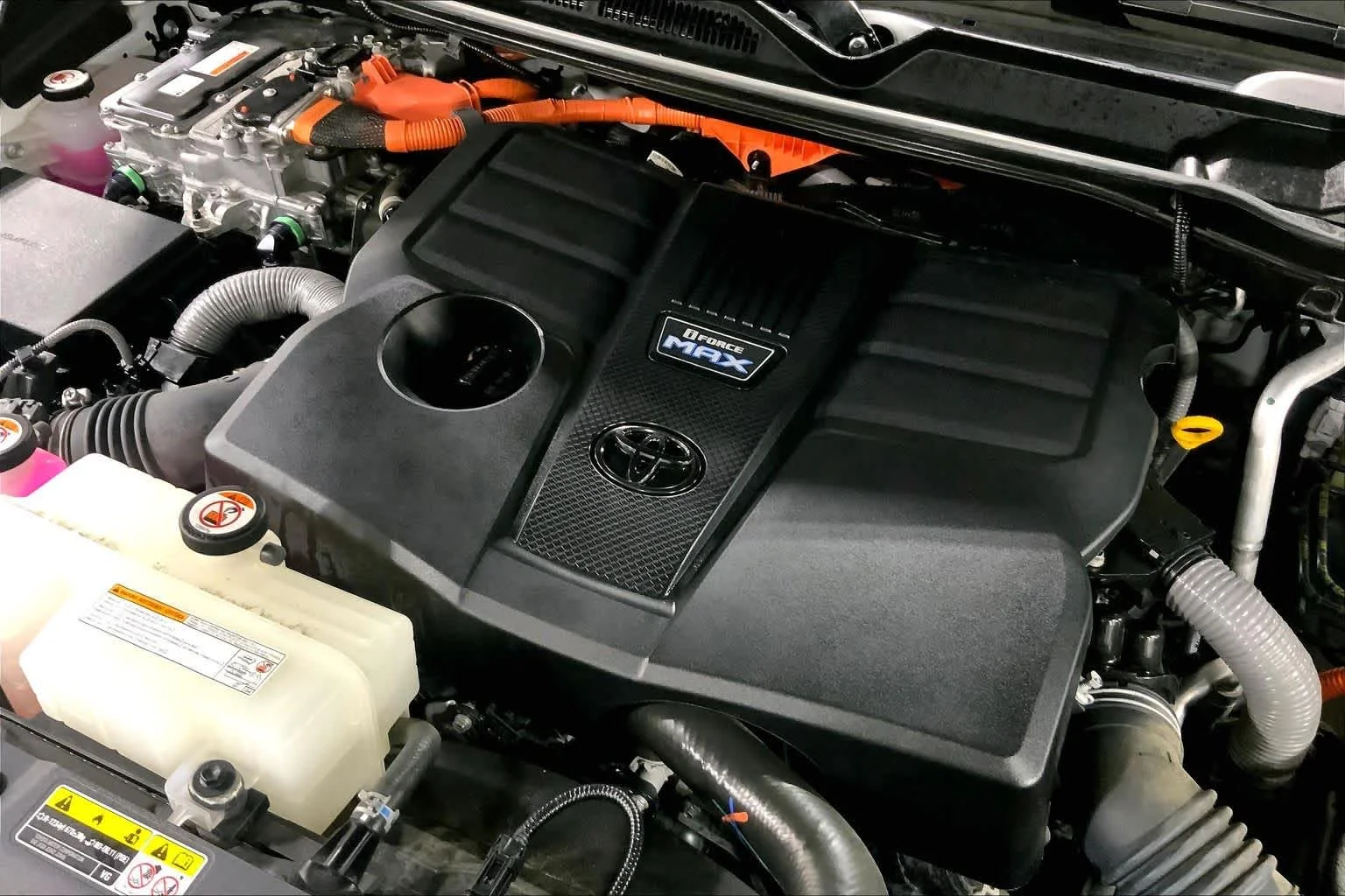 Used 2024 Wind Chill Pearl Toyota 1794 Edition Hybrid image 33