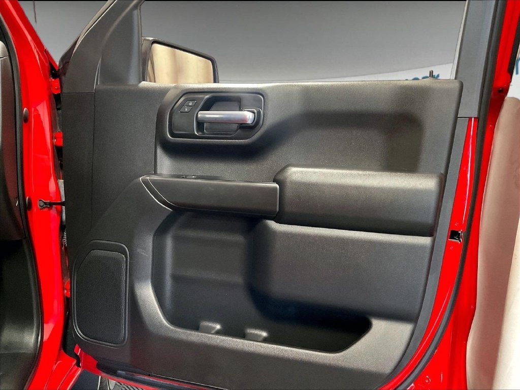 Used 2023 Red Chevrolet Custom image 12