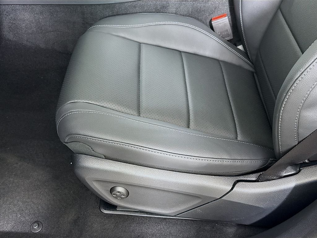 New 2026 MANUFAKTUR Alpine Grey Mercedes-Benz GLE 350 image 20
