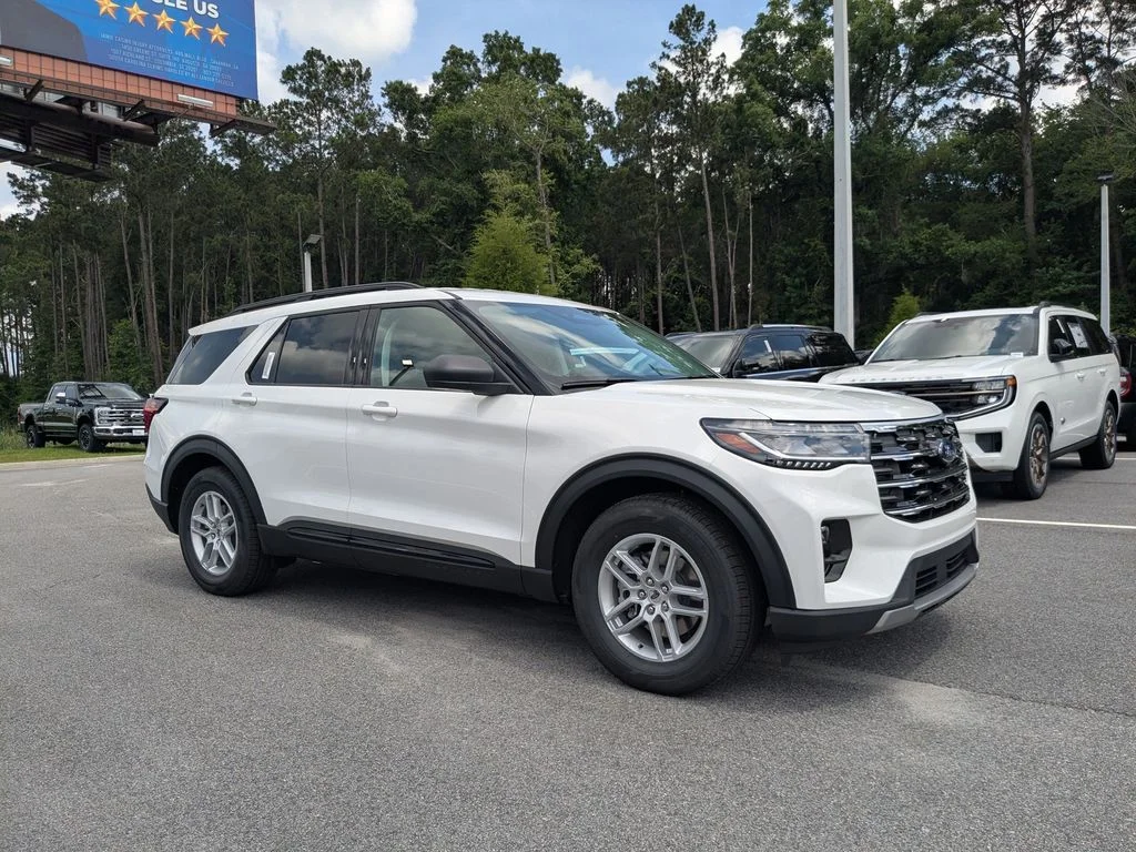 2026 Ford Explorer's photo