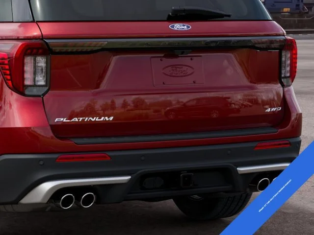 New 2027 Ruby Red Metallic Tinted Clearcoat Ford Platinum™ image 27