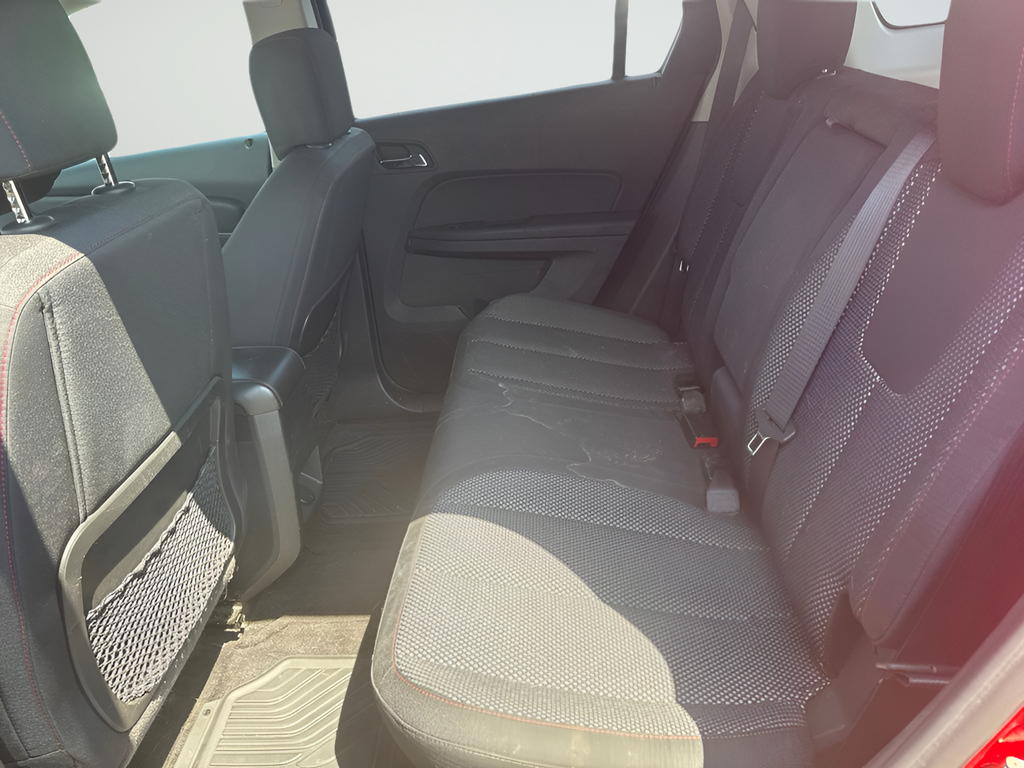 Used 2015 Red GMC SLE-2 image 11