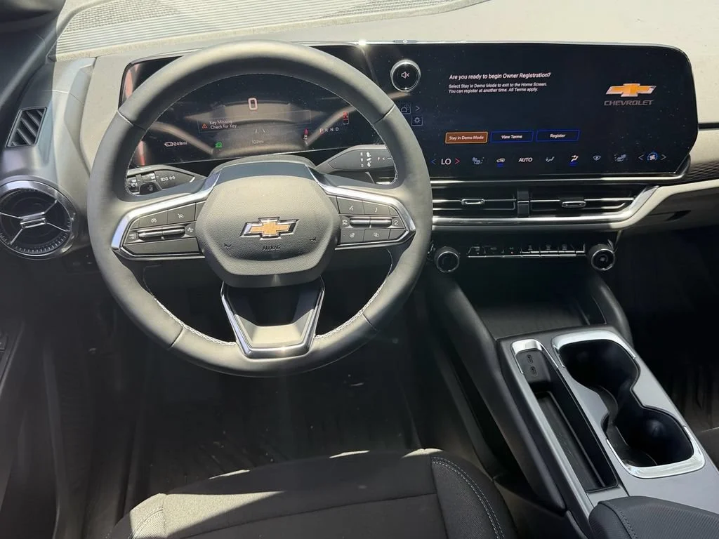 New 2026 Summit White Chevrolet LT image 7
