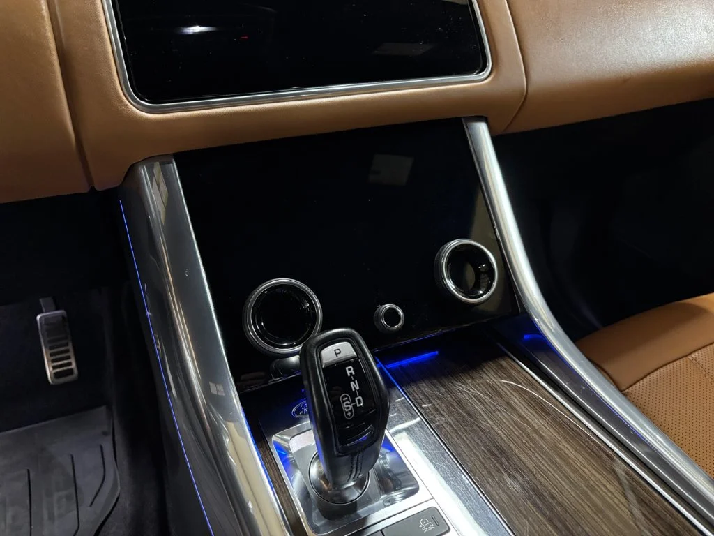 Used 2019 Blue Land Rover Supercharged image 32