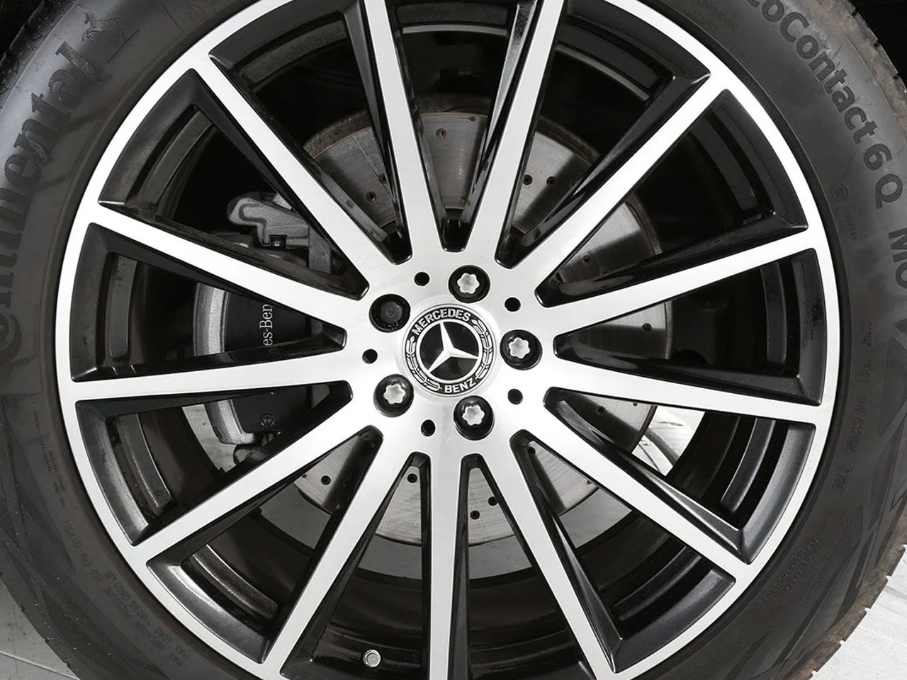 Used 2026 Gray Mercedes-Benz GLS 580 image 13