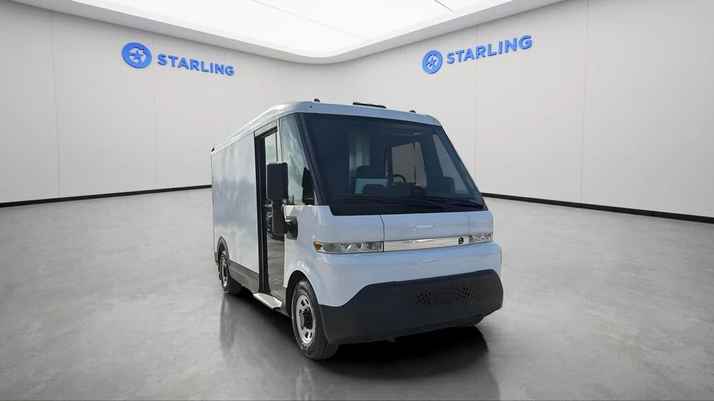Used 2024 Oyster White BrightDrop EJY image 14